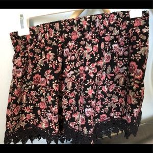 Audrey black pink floral shorts